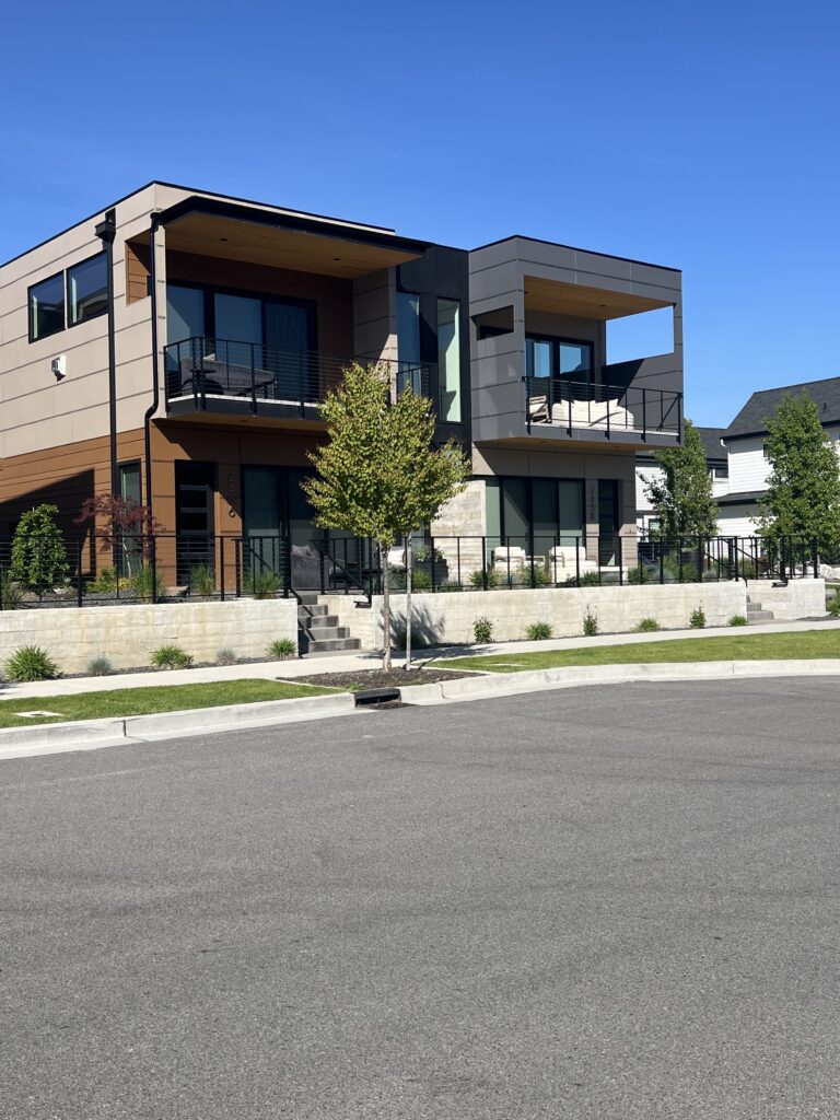 luxury waterfront townhomes along the Spokane River